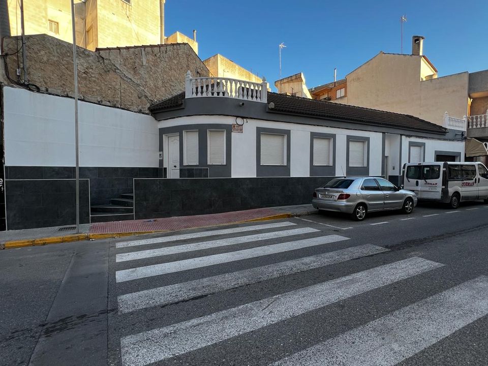 Byhus i Almoradi, Alicante - foto 1
